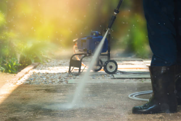 Best Soft Washing  in Ford City, CA